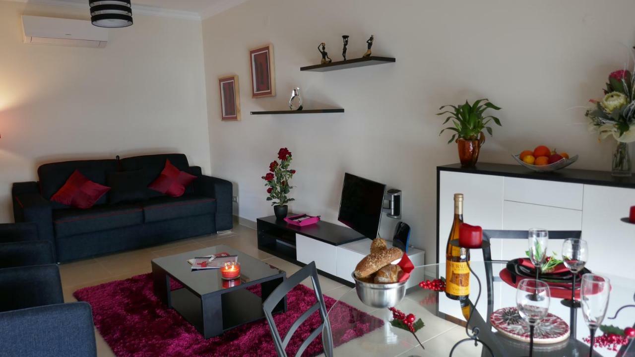 Casa R&B Apartment Lagos Exterior photo